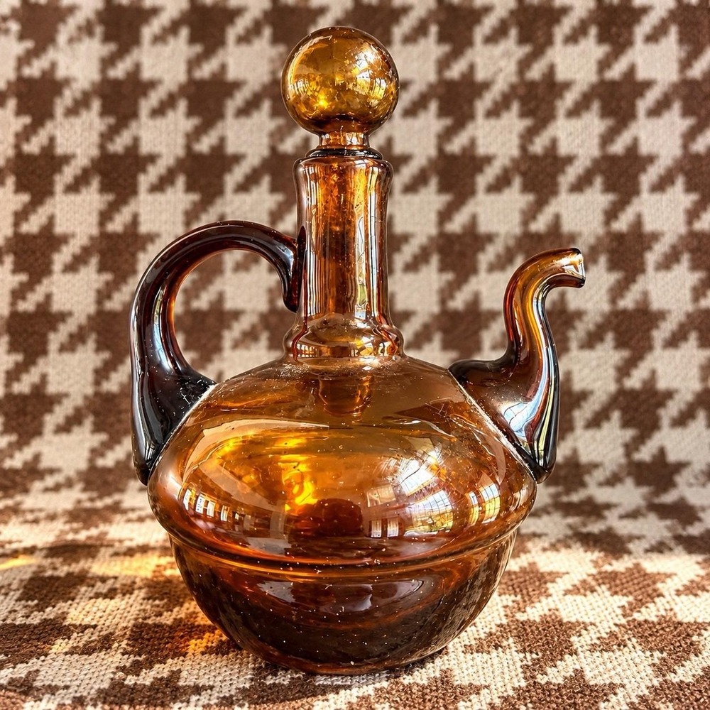 VTG MCM Blown Art Glass Cruet Decanter  Carmel Brown Applied Handle Stopper 5.5"